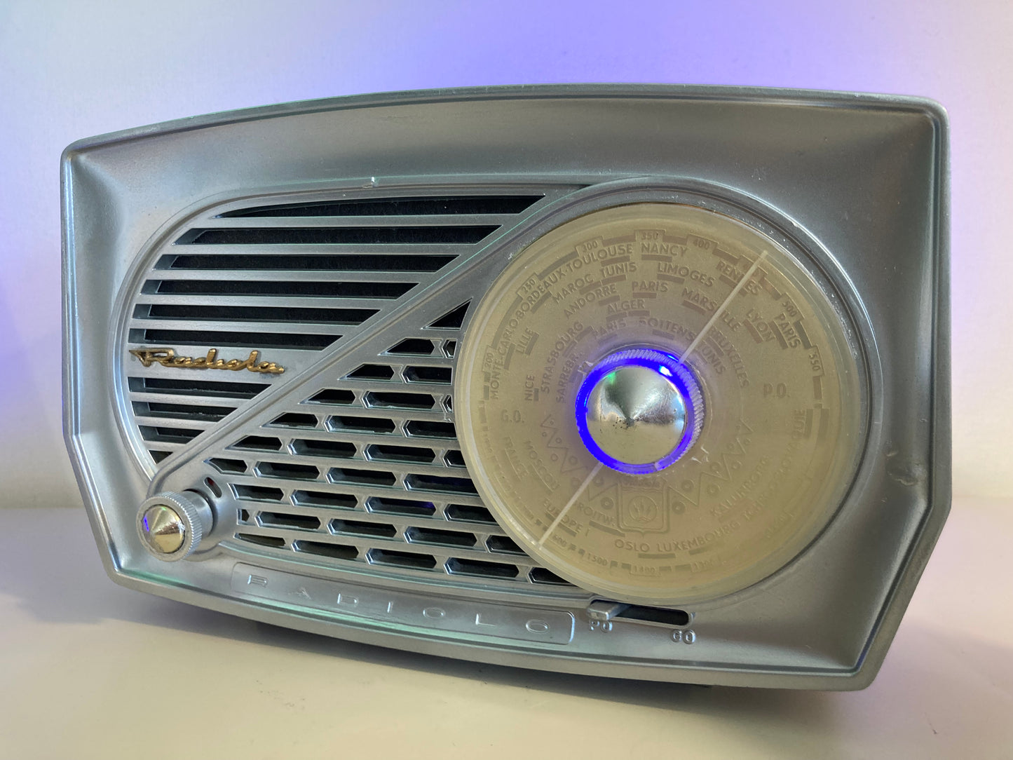 RADIOLA Radiolo de 1957 "Surfer d'Argent" BOSE Soundlink-Micro Bluetooth