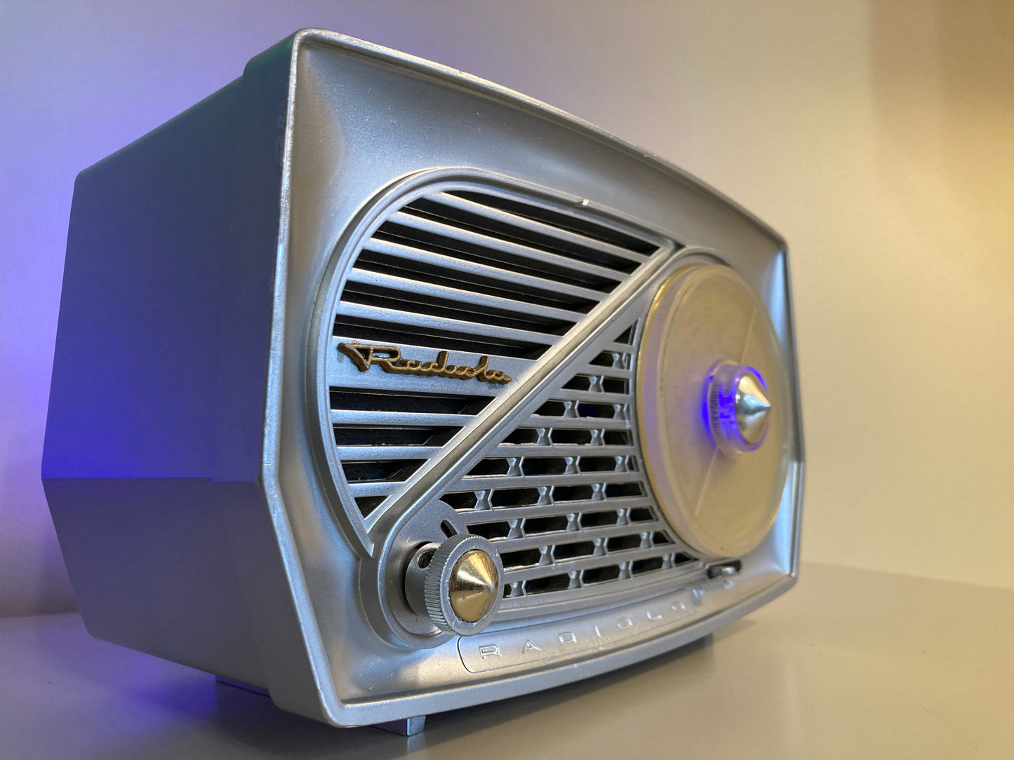 RADIOLA Radiolo de 1957 "Surfer d'Argent" BOSE Soundlink-Micro Bluetooth