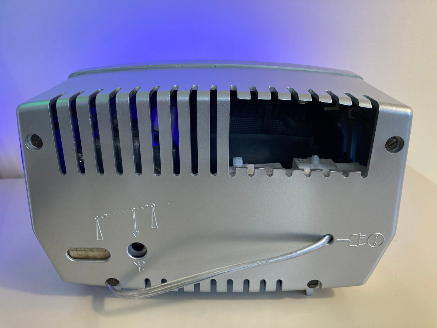 RADIOLA Radiolo de 1957 "Surfer d'Argent" BOSE Soundlink-Micro Bluetooth