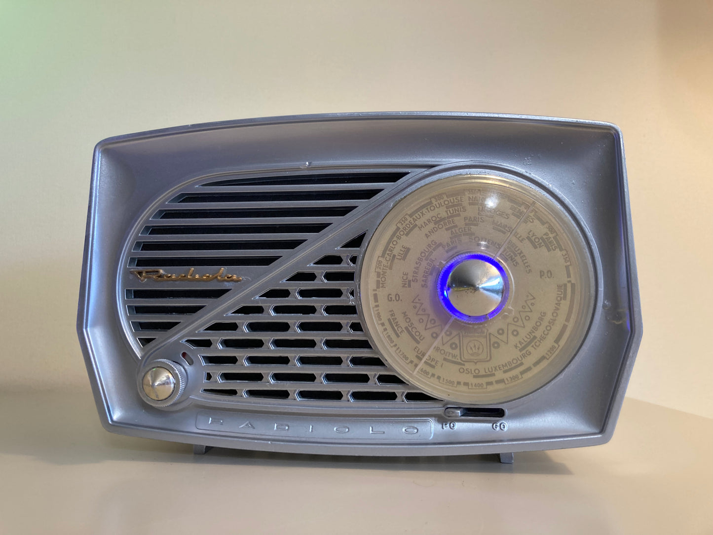 RADIOLA Radiolo de 1957 "Surfer d'Argent" BOSE Soundlink-Micro Bluetooth